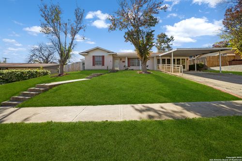 3802 Oak Trl, San Antonio, TX, 78228-2018 | Card Image