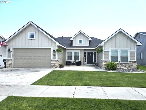 213 Rome St, Boardman, OR, 97818-8093 | Card Image