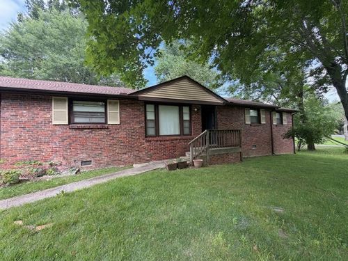 2 Lasalle St, Clarksville, TN, 37042-4026 | Card Image