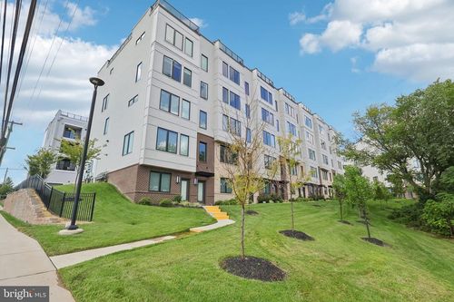 74-612 Brewster Aly, KING OF PRUSSIA, PA, 19406-2486 | Card Image