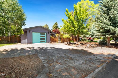 2849 Ne Lotno Dr, Bend, OR, 97701-5844 | Card Image