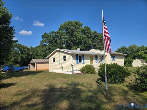 32 Raines Rd, Farmville, VA, 23901-3817 | Card Image