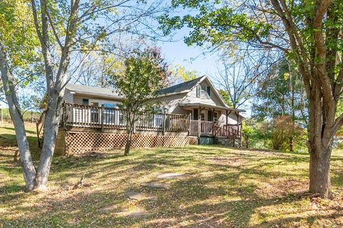 523 Melrose Ln, Independence, VA, 24348 | Card Image