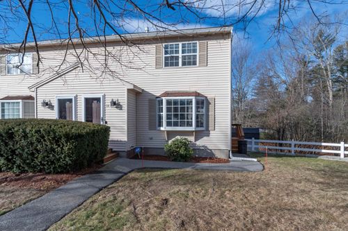 3B Belgian Court, Goffstown, NH, 03045 | Card Image