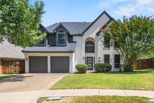 6748 Burr Oak Dr, Plano, TX, 75023-1943 | Card Image