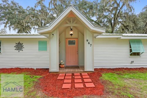 967 Lake Dr, Midway, GA, 31320-3652 | Card Image