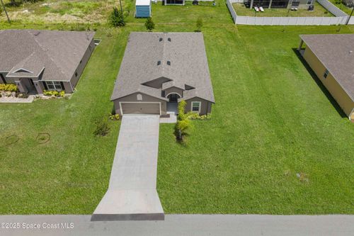 539 Hamwood St Sw, PALM BAY, FL, 32908-1211 | Card Image