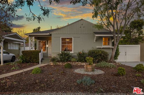 3766 Beethoven Street, Los Angeles, CA, 90066 | Card Image