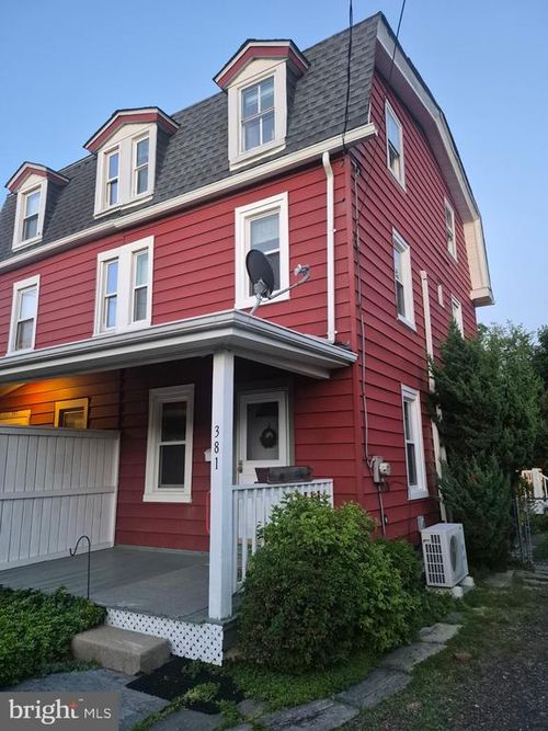 381 Stewart Ave, JENKINTOWN, PA, 19046-2231 | Card Image