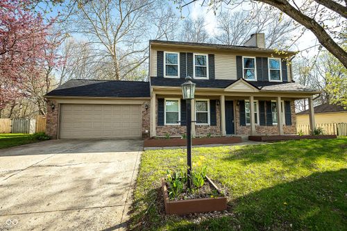 6393 Barberry Dr, Avon, IN, 46123-7608 | Card Image