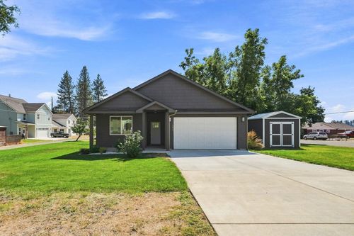 121 W Idaho St, Medical Lake, WA, 99022-8101 | Card Image