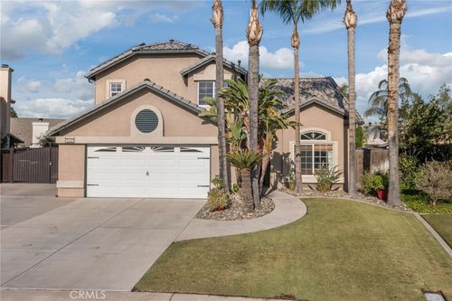4927 Sanderling Ln, Bakersfield, CA, 93312-4948 | Card Image