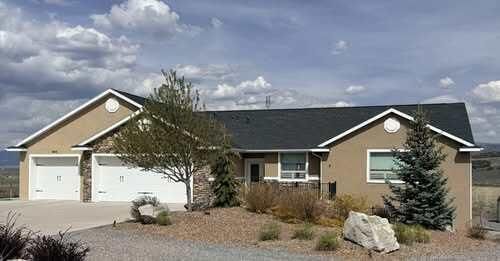 995 S 230 E, Panguitch, UT, 84759 | Card Image