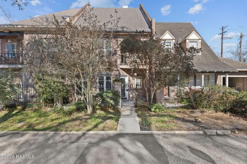 557 Esplanade St, Lafayette, LA, 70508-3121 | Card Image
