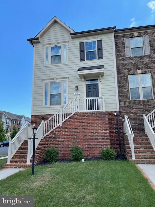 18157 Red Mulberry Rd, DUMFRIES, VA, 22026-2962 | Card Image