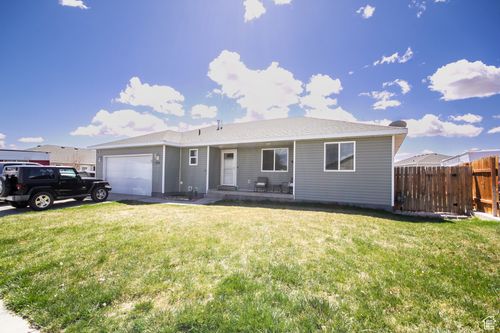 1373 W 925 S, Vernal, UT, 84078-4238 | Card Image