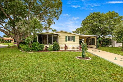 1013 Ann Ave, LADY LAKE, FL, 32159-2495 | Card Image