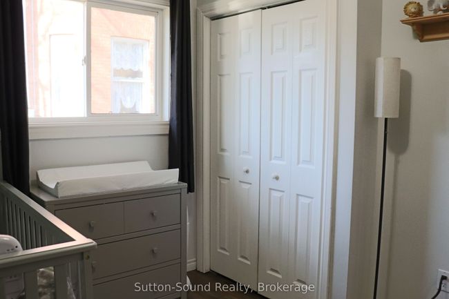 31 Yonge St S, House other with 4 bedrooms, 2 bathrooms and 4 parking in Tara ON | Image 23