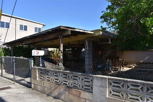1855 Liliha St, Honolulu, HI, 96817-2325 | Card Image