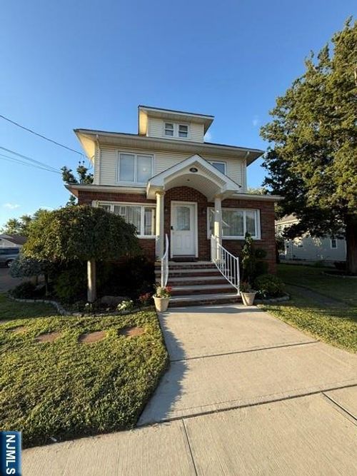 28 Niehaus Ave, Little Ferry, NJ, 07643-1731 | Card Image