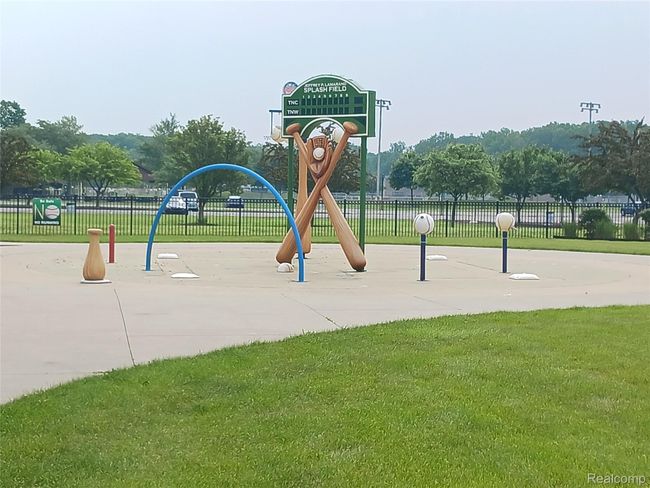 splash pad at Heritage park! | Image 30
