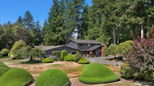 3504 Loomis Trail Rd, Blaine, WA, 98230-9737 | Card Image