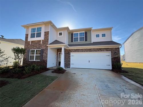 1747 Grassy Knoll Trl, Maiden, NC, 28650-9746 | Card Image