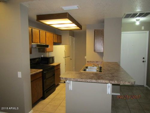 unit-204-2035 S Elm St, Tempe, AZ, 85282-2669 | Card Image