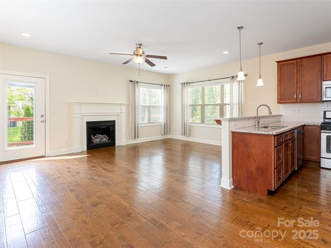 19 Tudor Way, House other with 3 bedrooms, 3 bathrooms and null parking in Black Mountain NC | Image 10