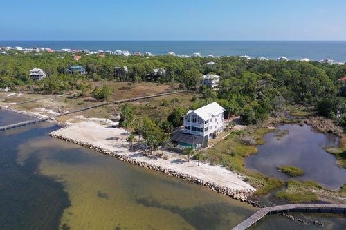 2123 Blue Heron Trl, Saint George Island, FL, 32328-2142 | Card Image