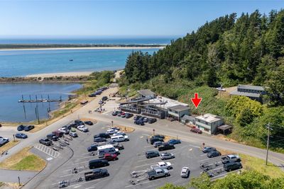 2045 Netarts Bay Rd W, House other with 4 bedrooms, 3 bathrooms and null parking in Tillamook OR | Image 3