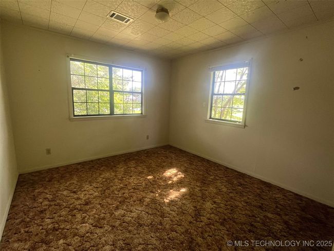 10650 W Highway 9, House other with 3 bedrooms, 2 bathrooms and null parking in Stigler OK | Image 22