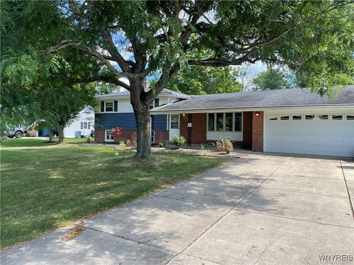 3353 Baseline Rd, Grand Island, NY, 14072-1066 | Card Image
