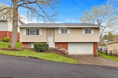 1358 Headlee Ave, Morgantown, WV, 26505-2670 | Card Image