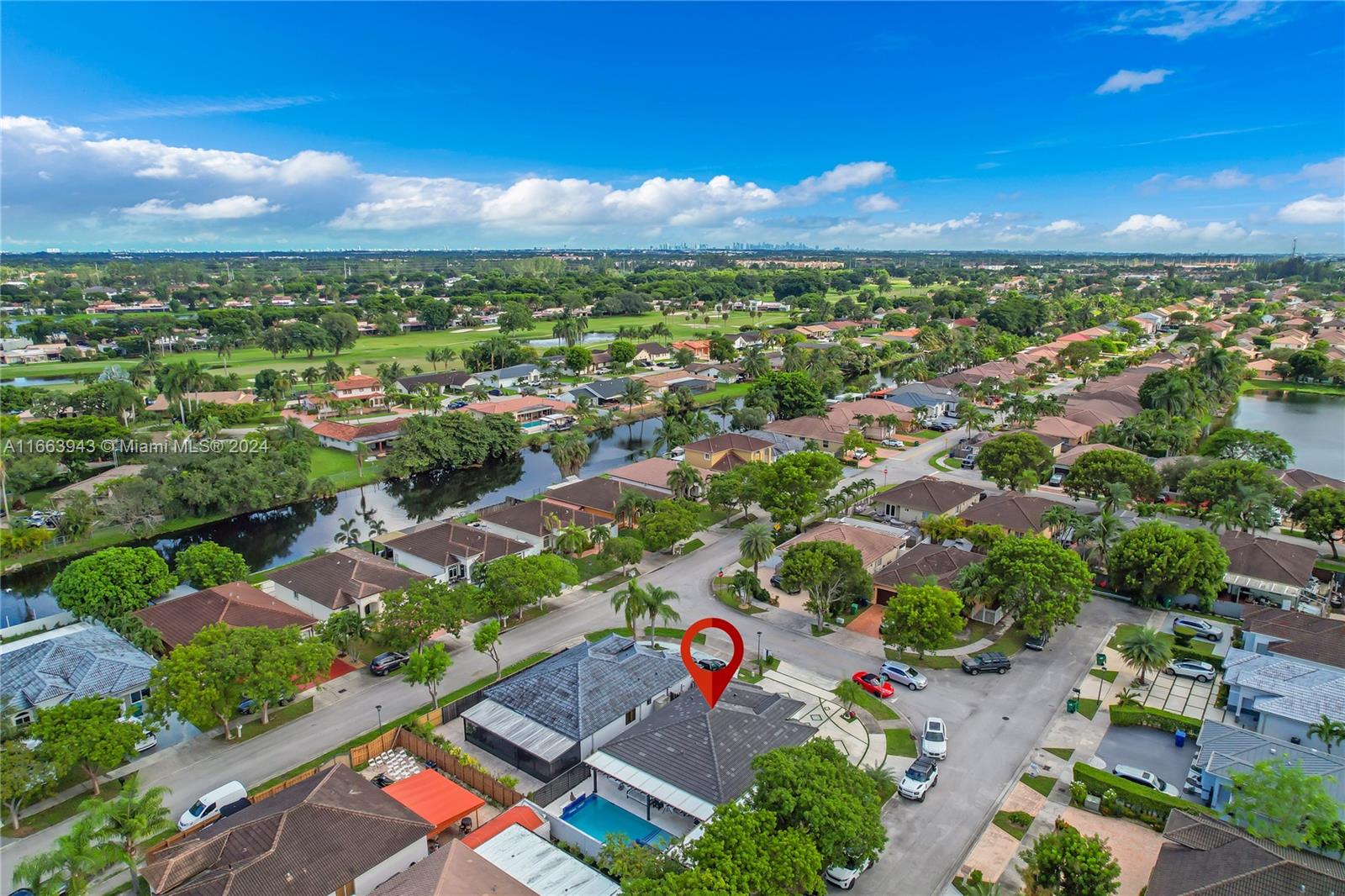 197th Ln, Hialeah, FL 33015