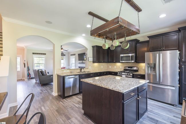 110 Avendell Dr, House other with 5 bedrooms, 3 bathrooms and 2 parking in Easley SC | Image 8