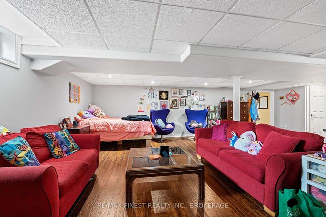 86 Kidd Dr, House other with 4 bedrooms, 3 bathrooms and 4 parking in Amherstview ON | Image 32