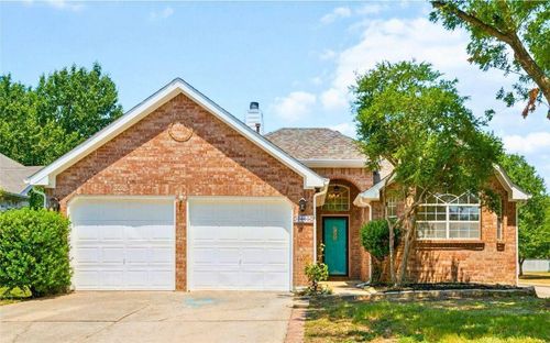 7465 Buckskin Ct, Fort Worth, TX, 76137-1572 | Card Image