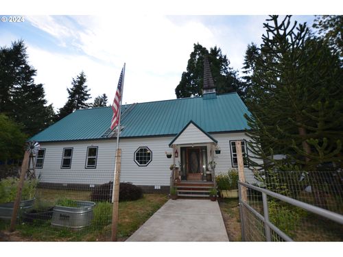 60645 Nw Cochran Rd, Timber, OR, 97144-9254 | Card Image