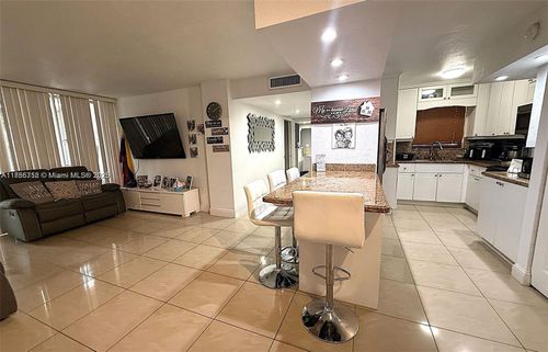 apt-104-8820 Fontainebleau Blvd, Miami, FL, 33172-4503 | Card Image