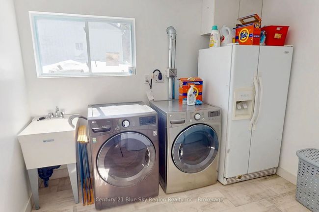1141 Alderdale Rd, House other with 5 bedrooms, 2 bathrooms and 8 parking in Powassan ON | Image 39