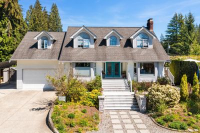 3000 Hoskins Rd, House other with 5 bedrooms, 4 bathrooms and 6 parking in North Vancouver BC | Image 3