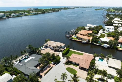 7-9 Duke Dr, Lake Worth Beach, FL, 33460-6363 | Card Image