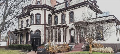 1 E Church St, Fairport, NY, 14450-1564 | Card Image