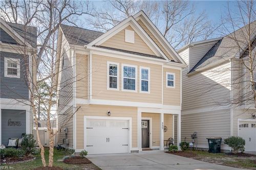 225 Floridays Way, Virginia Beach, VA, 23452-6665 | Card Image