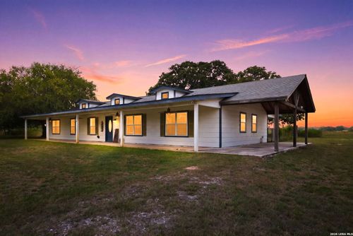 19642 S State Highway 123, Seguin, TX, 78155-0636 | Card Image
