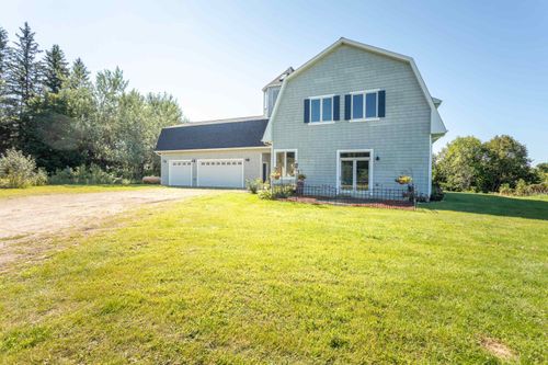 18993 County 4, Osakis, MN, 56360-4949 | Card Image