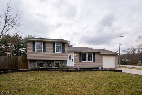 1162 Tait Road, Akron, OH, 44319 | Card Image