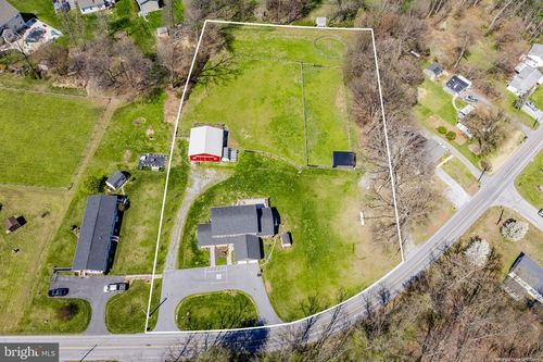 744 Lime Quarry Rd, GAP, PA, 17527-9655 | Card Image