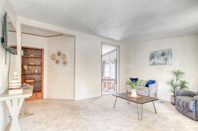 TRLR-8 - 951 W Avalon St, Home with 3 bedrooms, 2 bathrooms and null parking in Kuna ID | Image 5